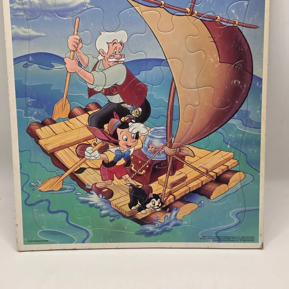 Golden Pinocchio Puzzle Kids Blue Disney Raft Scene Vintage Frame Tray Toy